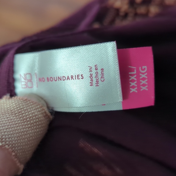 Top - Picture 4 of 4